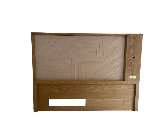 Solid Wood Modern Freestanding Bedroom Furniture With Soundproof Sponge 1