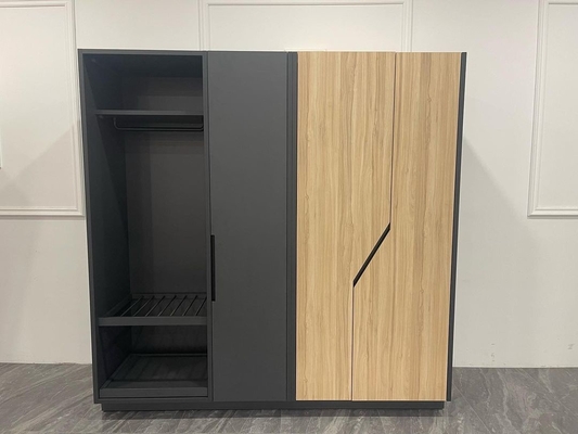 अच्छी कीमत Customized Size Modern Wood Wardrobe For Guest Room Stand Alone ऑनलाइन