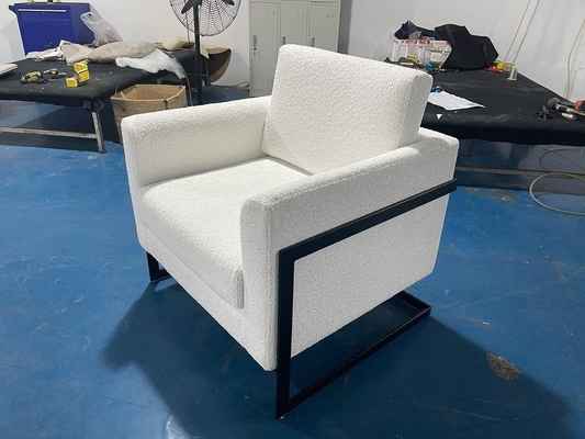अच्छी कीमत Modern Metal Frame Upholstered Lounge Chair Customized ऑनलाइन