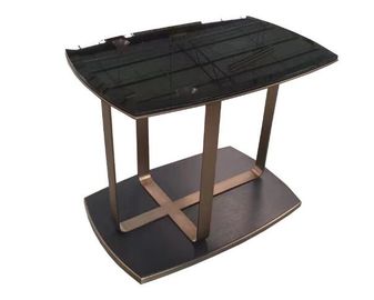 अच्छी कीमत Tempered Glass Top Metal Frame End Table 10mm Thick For Hotel Modern Style ऑनलाइन