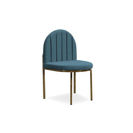 अच्छी कीमत home furniture Dining Chair in Bule Channel Tufted Velvet fabric back with 4 metal golden brass leg ऑनलाइन