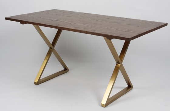 अच्छी कीमत Solid Wood Metal Legs Frame Wood Dining Table Rectangular ऑनलाइन