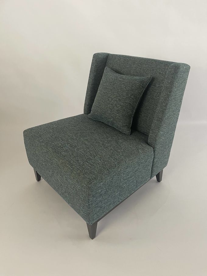 Lobby Luxury Upholstered Lounge Chair With Back Cushion 1