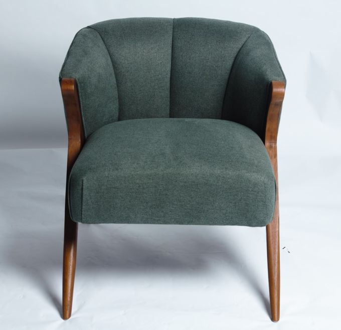 American Style Webbing Armchair Sofa Chair With Solid Wood Legs 1