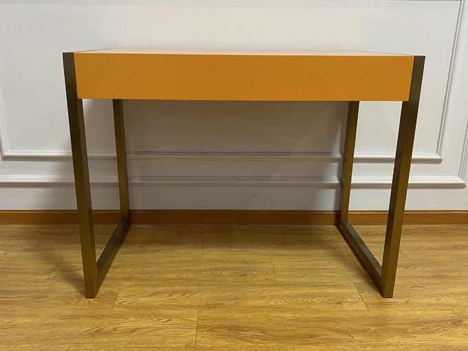 UnFolded Bedroom Furniture Solid Wood Study Desk Modern Style 1